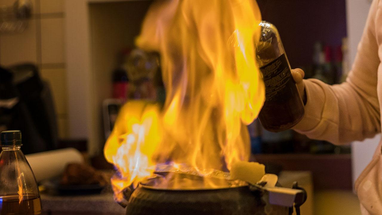 Der Klassiker - Feuerzangenbowle - mit Rum