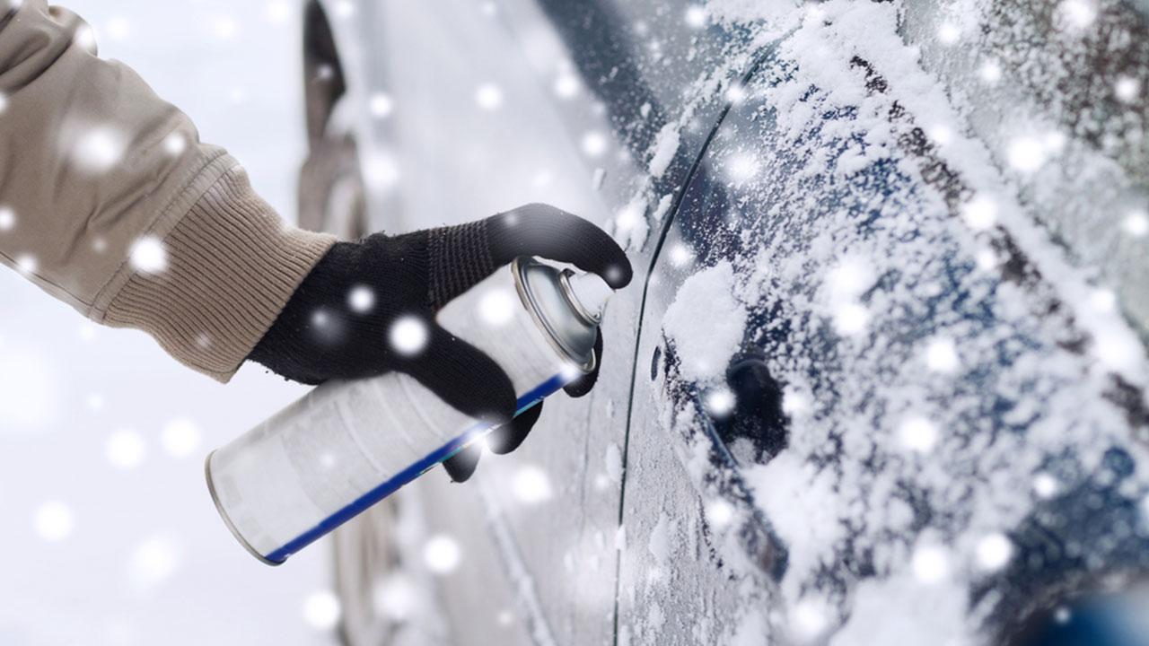 Autoschloss eingefroren - Was tun - Enteisungsspray